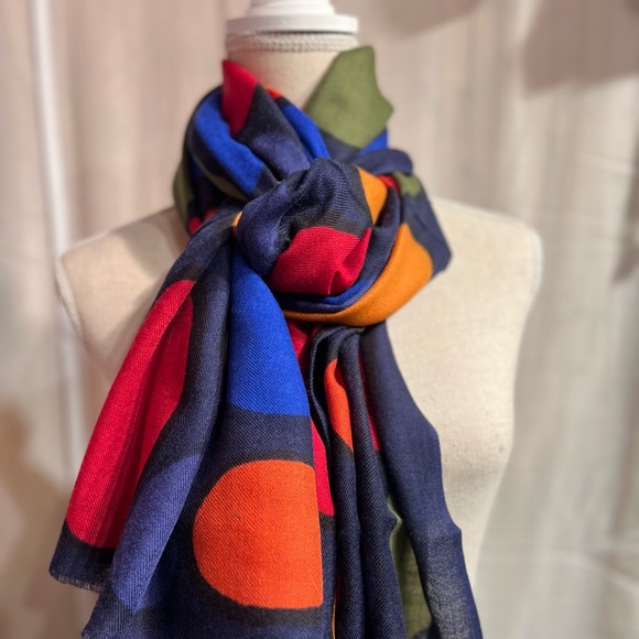 Cashmere Scarf 100/70cms - Picture 4 of 4